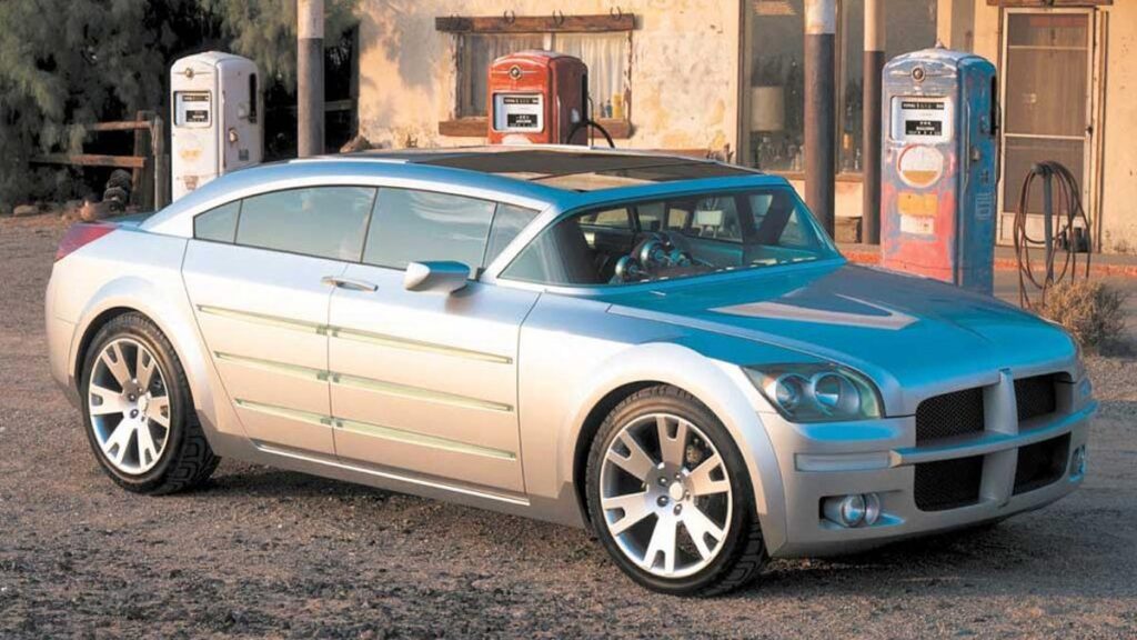 The Dodge Super8 Hemi Concept Was An Early 2000s Retro Sedan I Thankfully Forgot All About