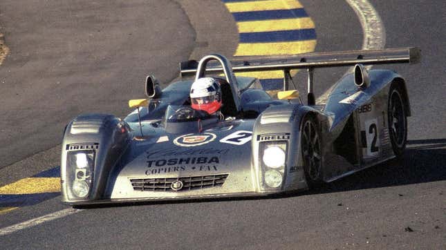 Cadillac Northstar LMP - Wayne Taylor, Eric van de Poele & Max Angelelli exits the Esses at the 2000 Le Mans