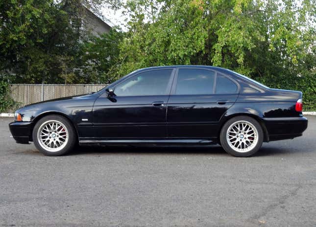 Image for article titled At $14,999, Is This 2001 BMW 530i The Ultimate Investment Machine?