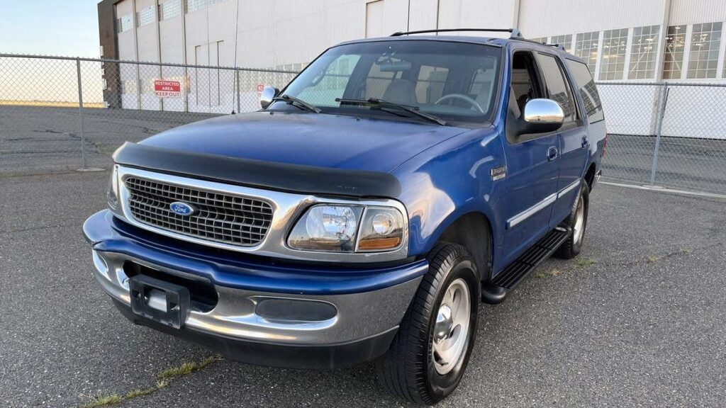 At $4,800, Is This 1997 Ford Expedition Worth The Trek?