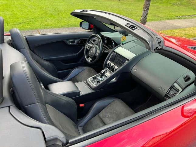 Image for article titled At $16,800, Does This 2017 Jaguar F-Type Make The Grade?