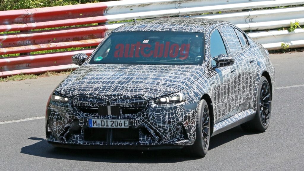 2025 BMW M5 rumored to make 718 horsepower, that's the good news