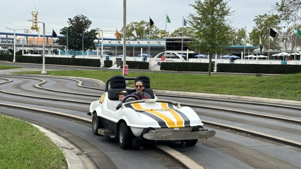 Autopia going electric? Tomorrowland Speedway still stinks like 1971