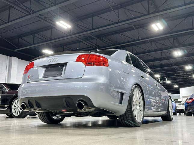 Image for article titled At $25,900, Is This 2006 Audi S4 Quattro A Bonkers Bargain?