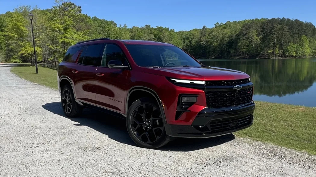 2024 Chevrolet Traverse RS