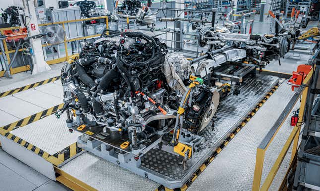 Bentley's new V8 hybrid powertrain