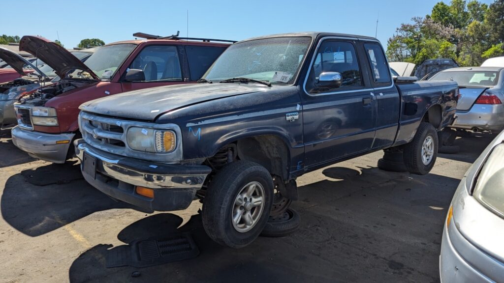 Junkyard Gem: 1995 Mazda B4000 LE Cab Plus