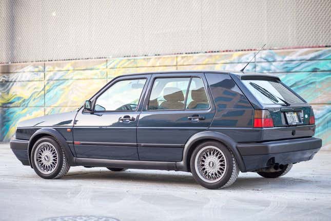 Image for article titled At $18,000, Will This Tidy 1990 VW GTI 16V Turbo Clean Up?