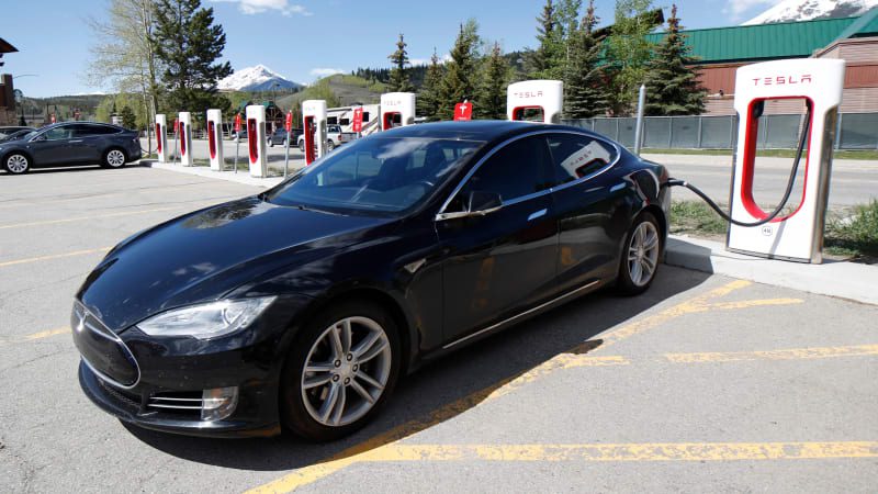 Elon Musk: Tesla still plans to grow Supercharging network after eliminating global team