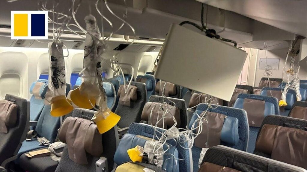 Here's What Airplane Passengers Experienced During The Worst Turbulence-Related Accident In Decades