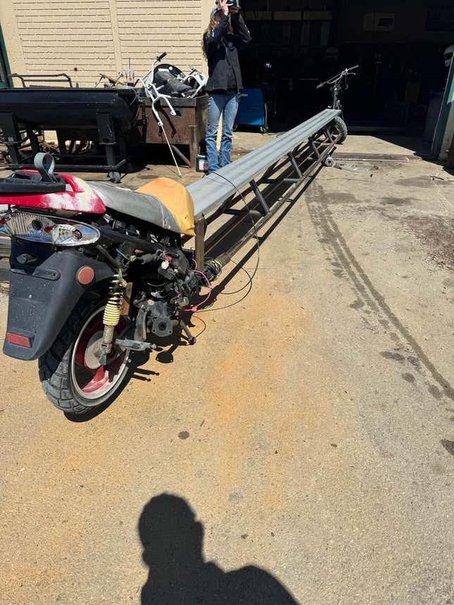 Image for article titled You And Your Friends And Their Friends Need This Incredibly Long Moped