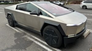 Tesla Threatens Customer Threatened With $50,000 Fine If He Tries To Sell His Cybertruck That Doesn’t Fit In His New Parking Spot