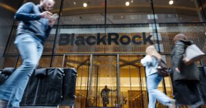 BlackRock scouts for insurance partnerships in private-debt push
