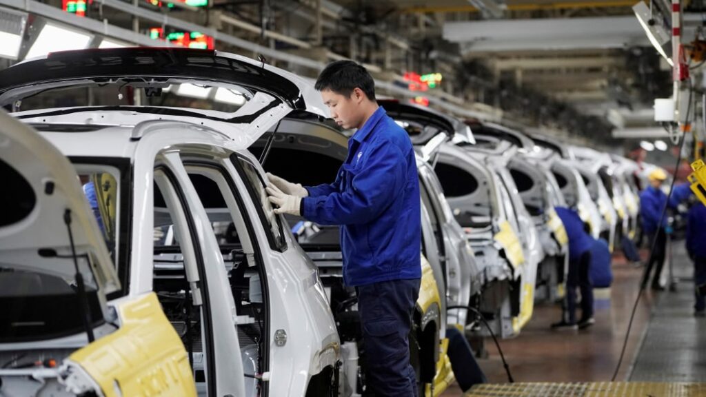 Detroit Three automakers should exit China, leading analyst says