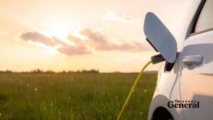 car manufacturers cutting carbon emissions