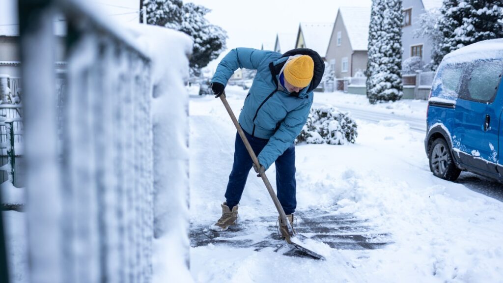 3 off-season Snow Joe deals for early Prime Day - including an electric snow shovel for less than $100