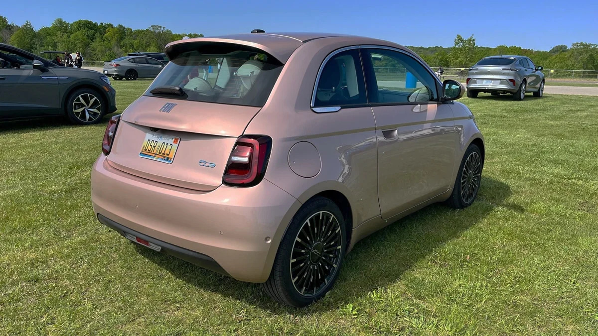 2024 Fiat 500e Inspired by Beauty