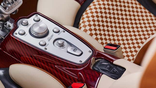 Pagani Utopia Roadster controls