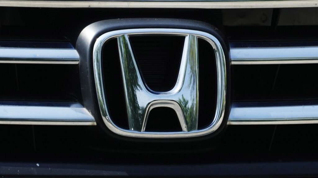 Major Japanese insurers to offload $3.1 billion of Honda shares, sources say