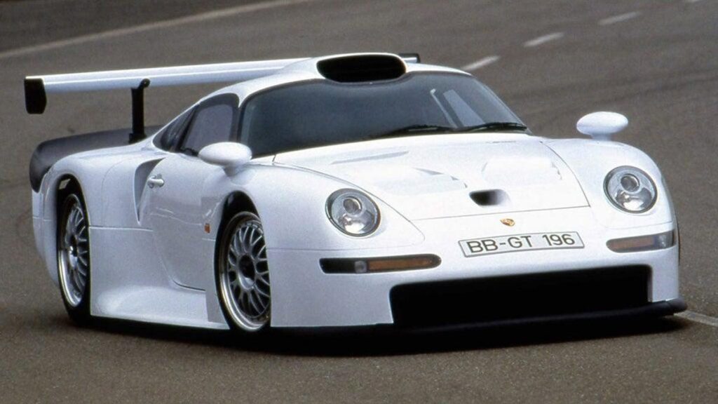 Mysterious Porsche 911 GT1 Restomod Spotted At LAX