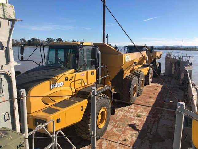 Image for article titled Buy This U.S. Army Landing Craft For All Your Beach-Storming Needs