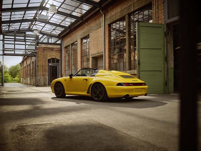 Image for article titled Porsche Builds A Third 993 Speedster 29 Years After The First