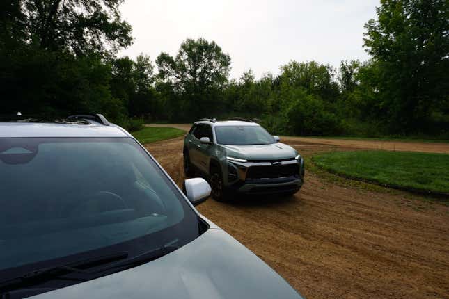 2025 Chevy Equinox Activ