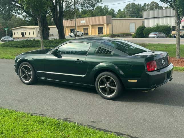 Image for article titled At $10,499, Is This 2009 Ford Mustang 'Number One With A Bullitt?'