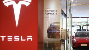 Tesla boosts sales in China — and may be planning a 6-seat Model Y