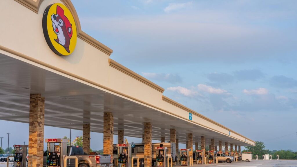 Here's How Self-Serve Gas Created Giant Buc-ee's Stations