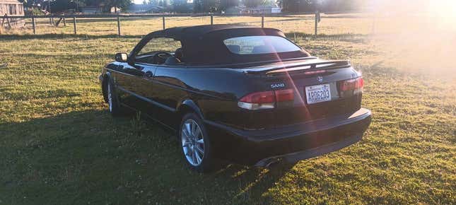 Image for article titled At $3,950, Is This 2000 Saab 9-3 Viggen A Friggin’ Bargain?