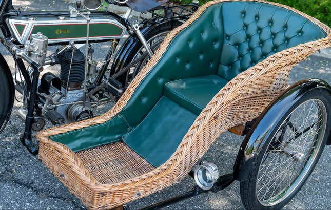 Image for article titled Would You Ride Along With Me In A Wicker Sidecar?