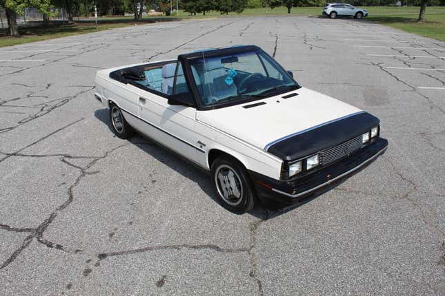 Image for article titled At $7,985, Are You In League With This 1985 Renault Alliance?