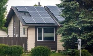 Why are homeowners losing coverage after installing solar panels?