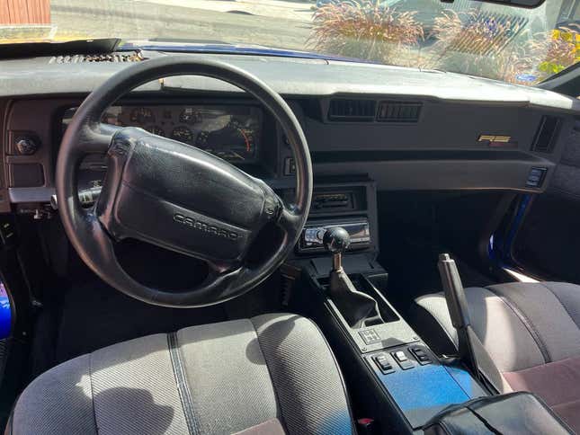 Image for article titled At $6,000, Is This 1992 Chevy Camaro RS An 'Arresting' Deal?