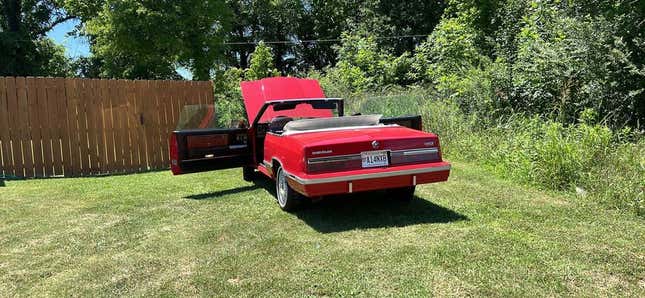 Image for article titled At $5,000, Is This 1982 Chrysler LeBaron Le Bargain?