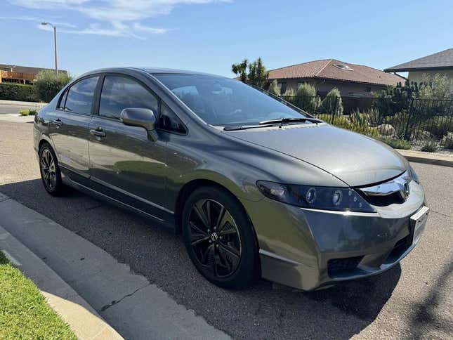 Image for article titled At $9,999, Is This 2011 Honda Civic NGV A Total Gas?