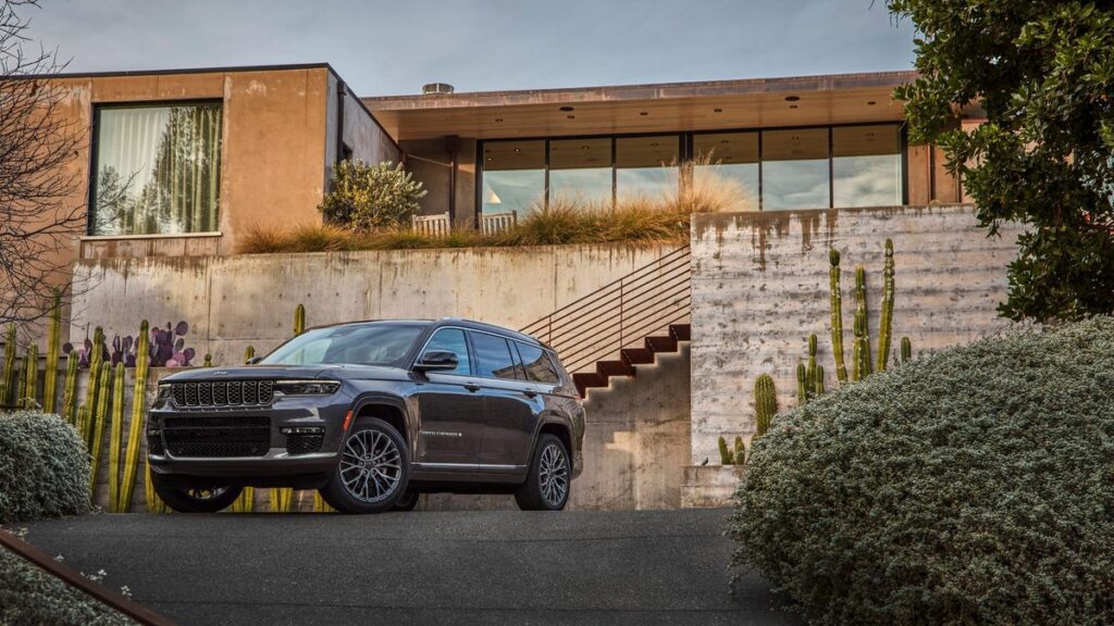 Jeep Grand Cherokee L Loses Its V8 Because Less Than 4 Percent Of Customers Wanted It