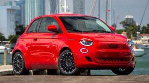 Fiat 500e Is Leasing At $199 A Month In Hopes That's Cheap Enough To Get One Or Two Out The Door