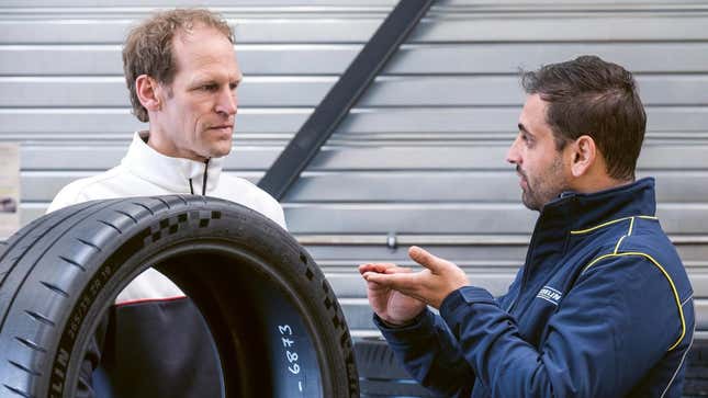 Image for article titled Porsche And Michelin Built A Brand New Tire For A 20-Year-Old Supercar