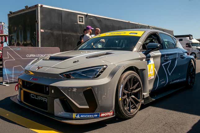 Anybody wanna buy a Cupra Leon TCR and go racing next year? They’ll sell you one.