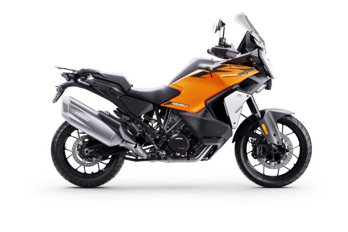 2025 KTM 1390 Super Adventure S Evo