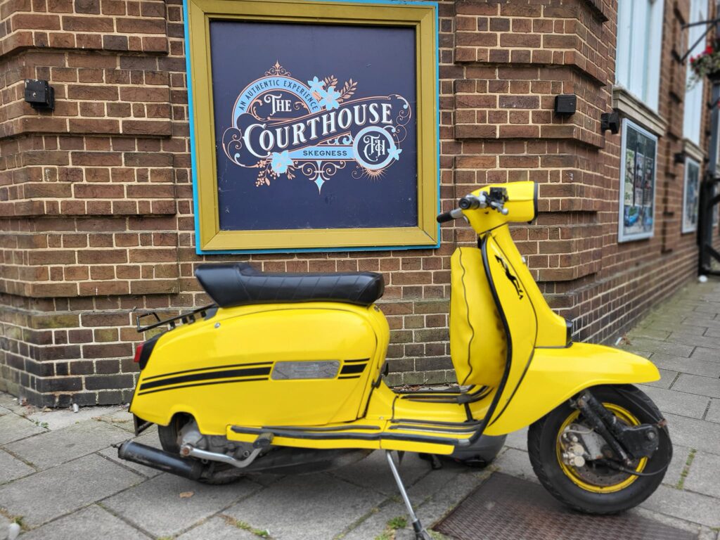 W*NK the Lambretta