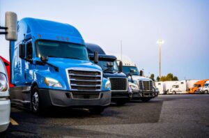 GEICO Trucking Insurance: A New Option for Truckers with InsuranceHub