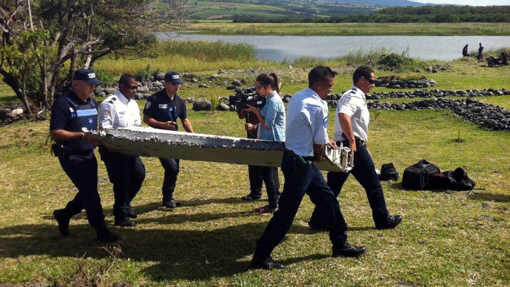 Researchers Think Throwing Boeing 777 Parts In The Sea Will Track Down MH370