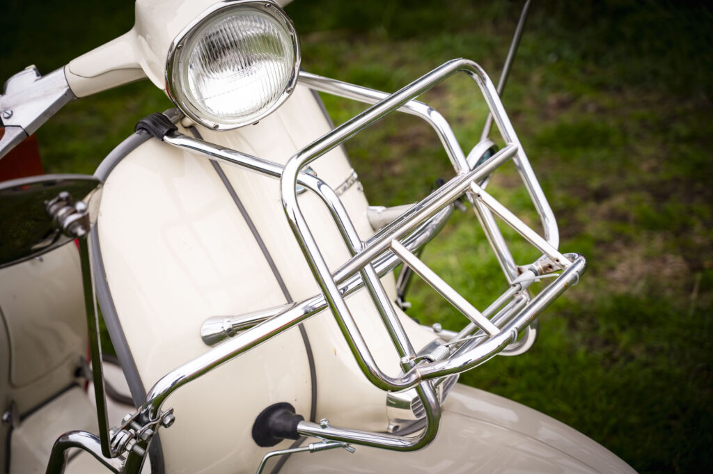 Lambretta TV200 front