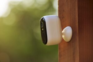 Allstate and Arlo team up to boost home protection just in time for the holidays