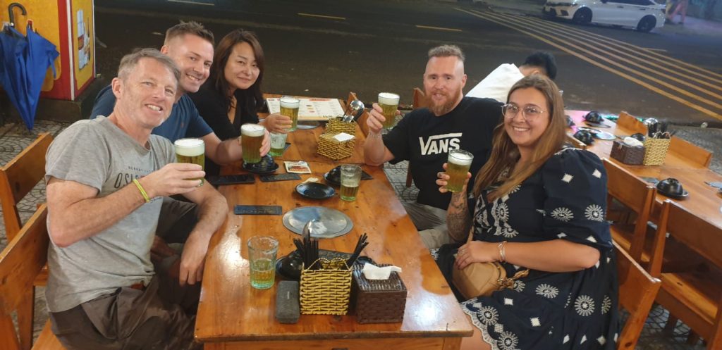 Picture of people eating out in Vietnam